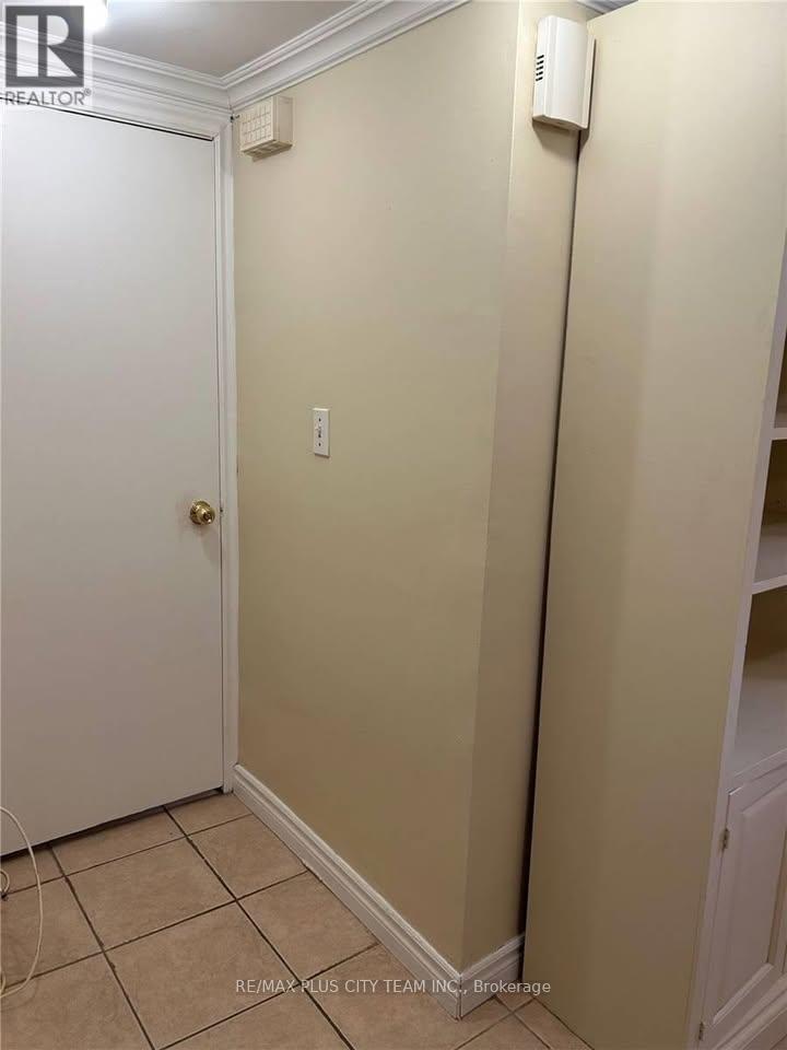 B - 1745 Bathurst Street, Toronto, Ontario  M5P 3K5 - Photo 10 - C12846292