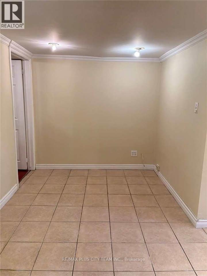 B - 1745 Bathurst Street, Toronto, Ontario  M5P 3K5 - Photo 6 - C12846292