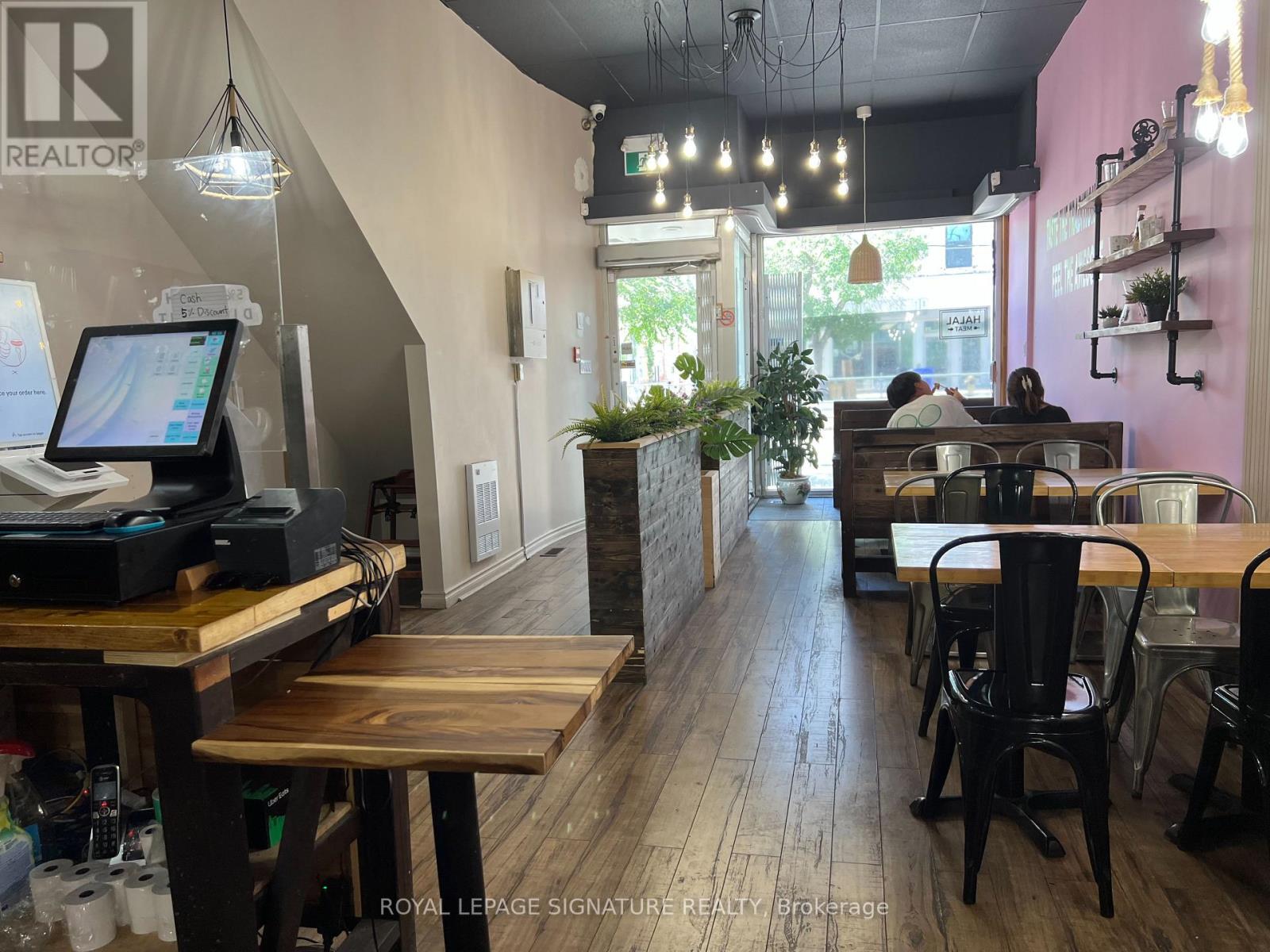 283 College Street, Toronto, Ontario  M5T 1R9 - Photo 3 - C12846300