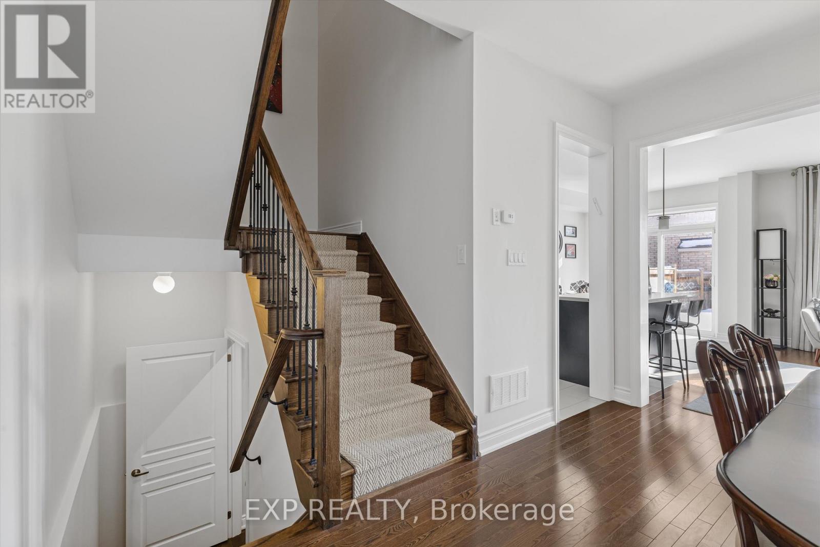 7 Goldthread Terrace, Toronto, Ontario  M3H 4N2 - Photo 9 - C12846352