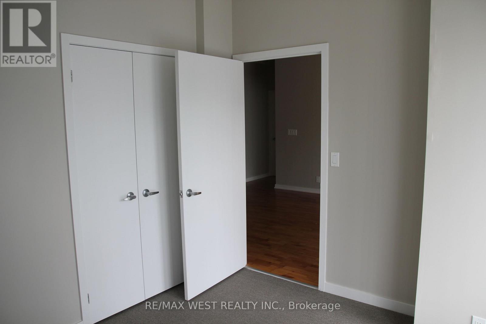 1209 - 33 Lombard Street, Toronto, Ontario  M5C 3H8 - Photo 10 - C12846354