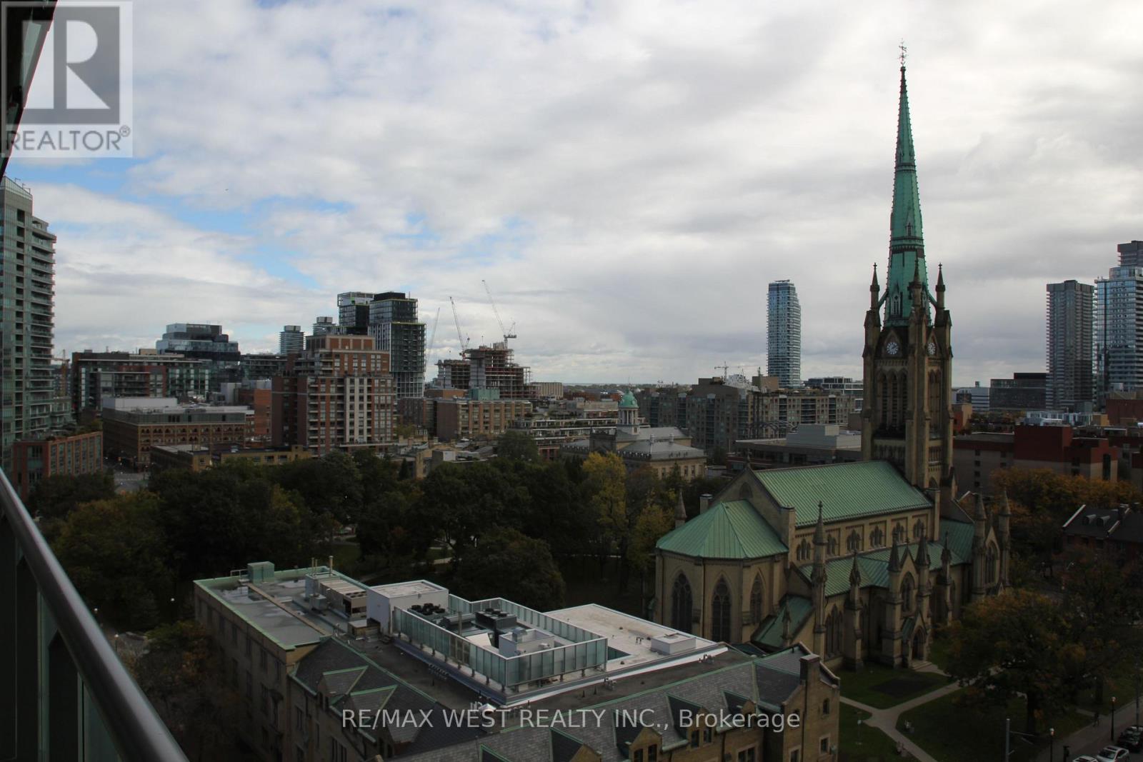 1209 - 33 Lombard Street, Toronto, Ontario  M5C 3H8 - Photo 7 - C12846354