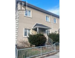 LOWER - 54 WYNDHAM STREET, Toronto, Ontario