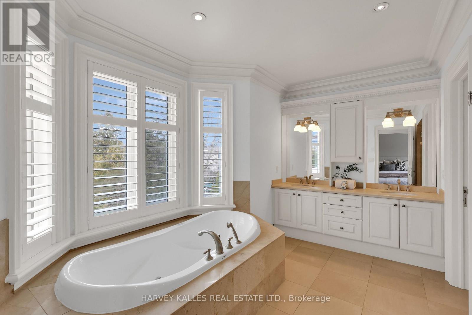 76 Dunblaine Avenue, Toronto, Ontario  M5M 2S1 - Photo 36 - C12846376