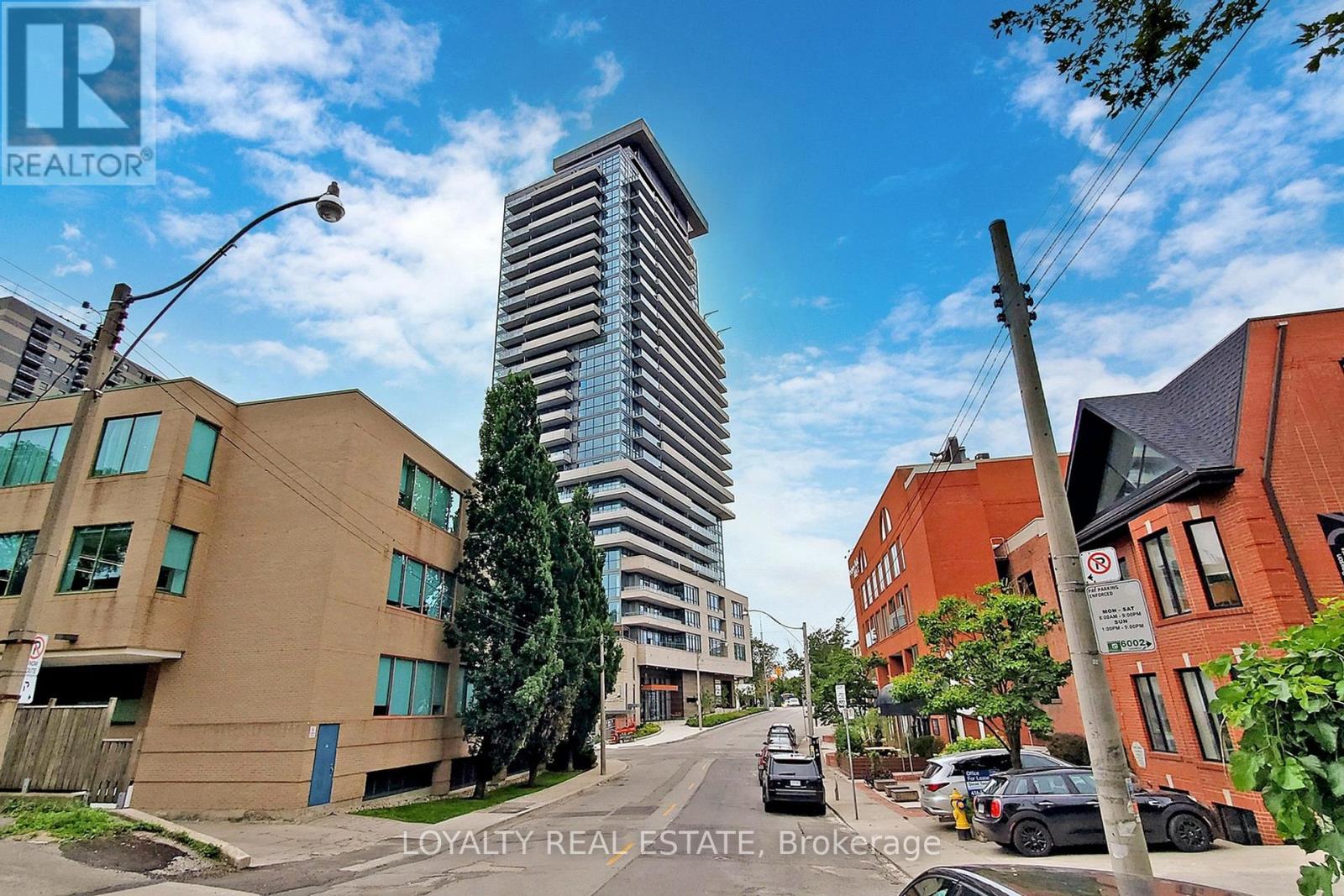 1202 - 181 BEDFORD ROAD, Toronto, Ontario
