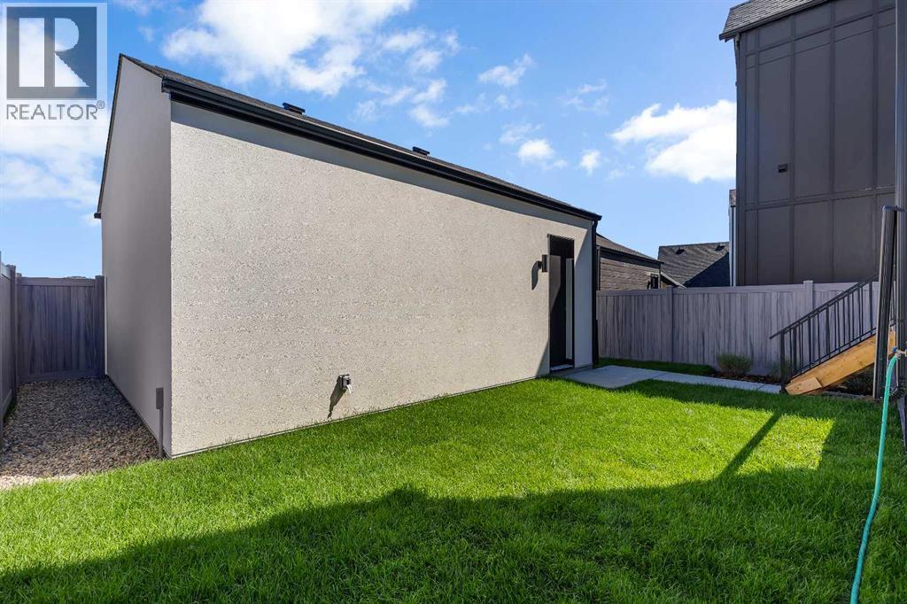 336 Normandy Drive Sw, Calgary, Alberta  T3E 7J6 - Photo 43 - A2278573