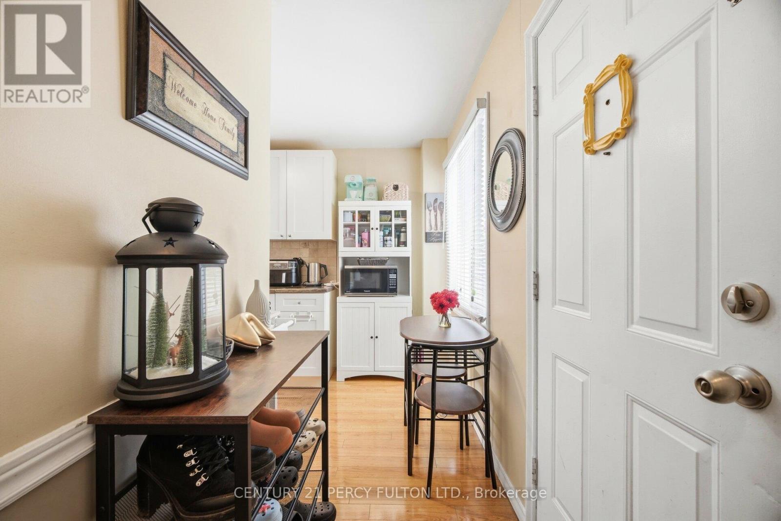 58 Marshall Crescent, Ajax, Ontario  L1T 2N9 - Photo 4 - E12846230