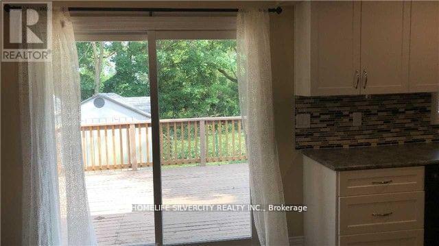 157 Elliot Avenue N, Oshawa, Ontario  L1J 2A9 - Photo 8 - E12846336