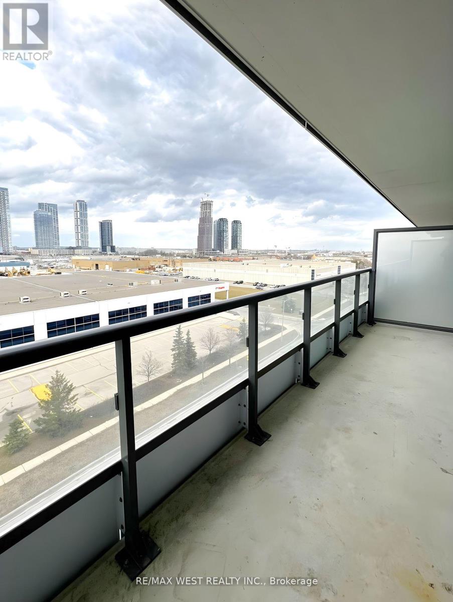 720 - 38 Honeycrisp Crescent, Vaughan (Vaughan Corporate Centre), Ontario  L4K 0M8 - Photo 12 - N12846378