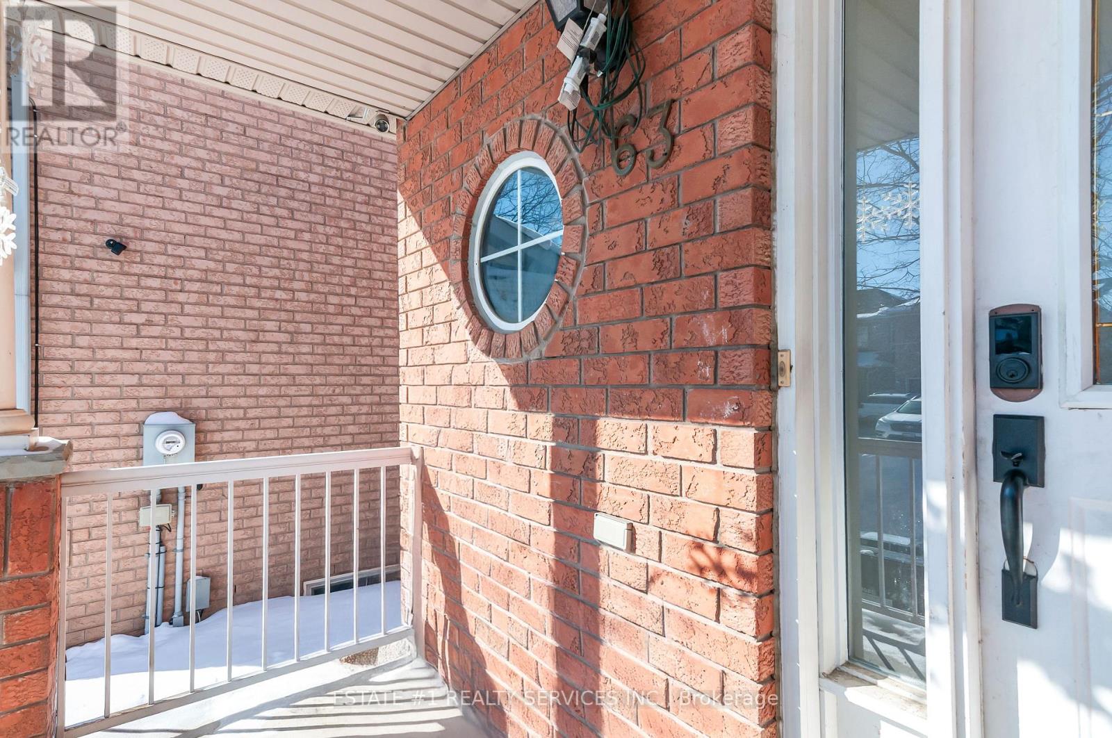 63 Tideland Drive, Brampton, Ontario  L7A 2W1 - Photo 3 - W12846288