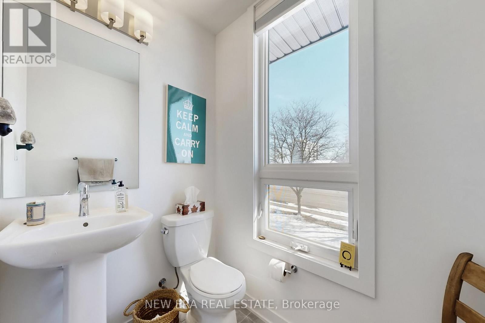 7 - 4015 Hickory Drive, Mississauga, Ontario  L4W 1L1 - Photo 6 - W12846346