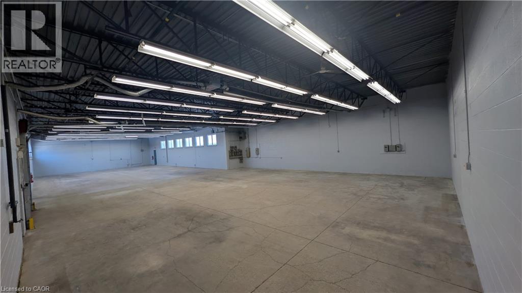 2901 Greenfield Road Unit# 3, Ayr, Ontario  N0B 1E0 - Photo 3 - 40793867