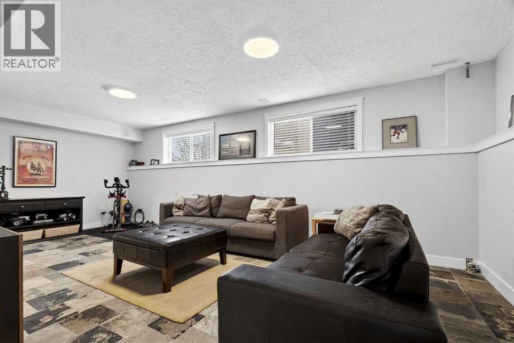 951 3rd Street Sw, Diamond Valley, Alberta  T0L 0H0 - Photo 28 - A2283908