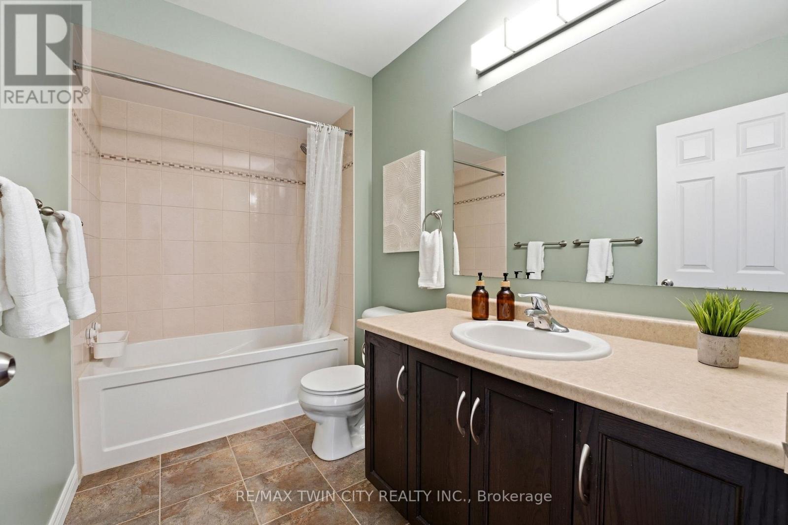 9 Patterson Drive, North Dumfries, Ontario  N0B 1E0 - Photo 16 - X12846248