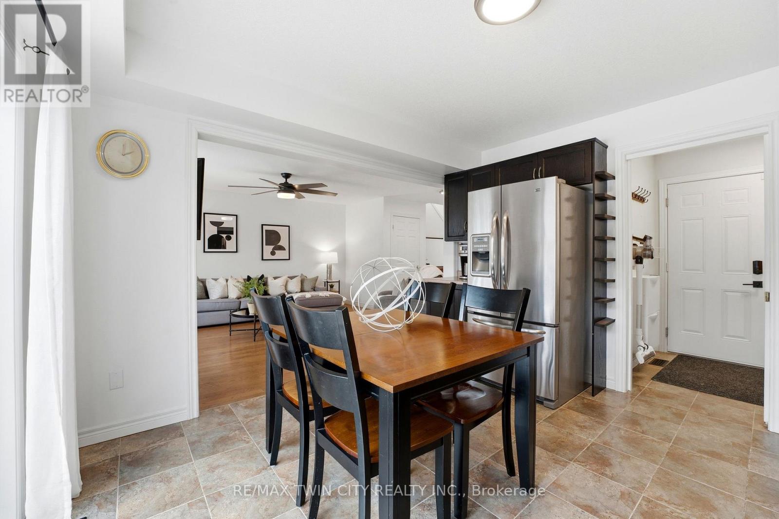 9 Patterson Drive, North Dumfries, Ontario  N0B 1E0 - Photo 6 - X12846248