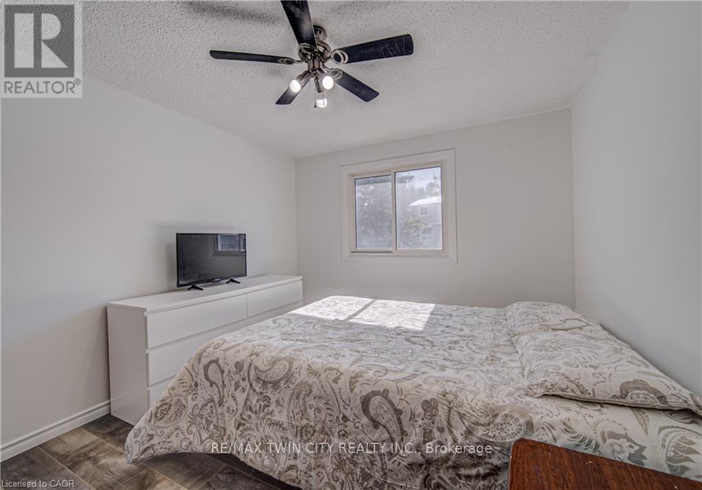 277 Pioneer Drive, Kitchener, Ontario  N2P 1M9 - Photo 18 - X12846318