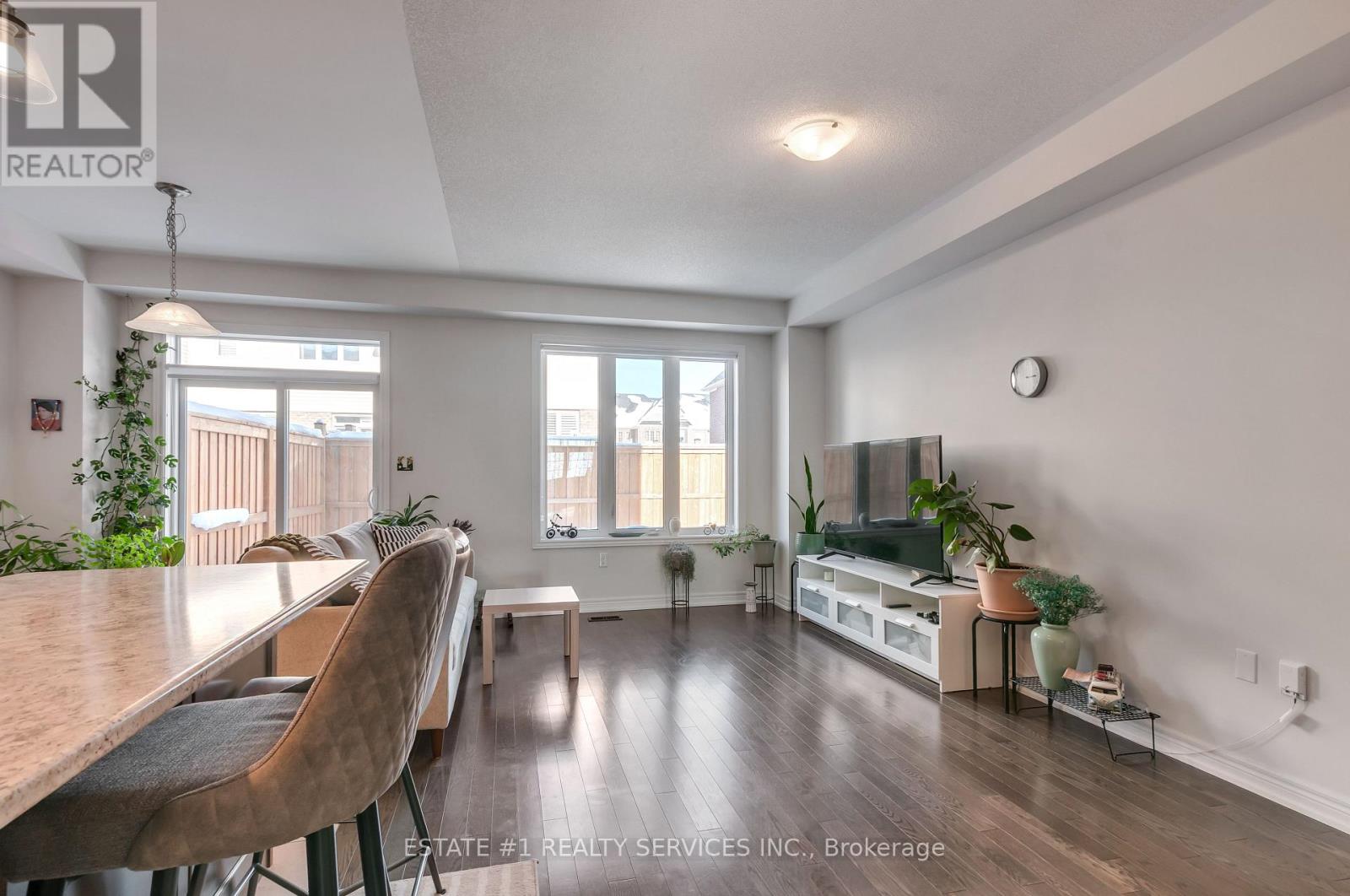 116 Mutrie Boulevard, Guelph/eramosa, Ontario  N0B 2K0 - Photo 11 - X12846386