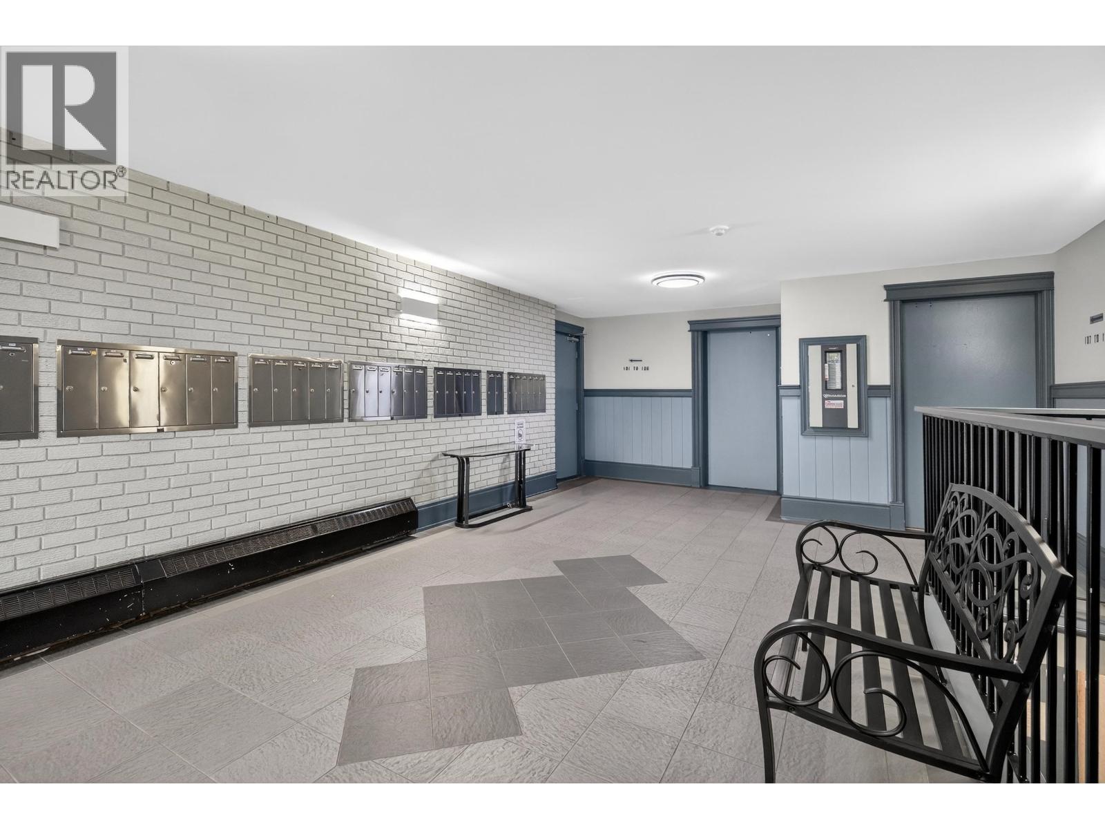 106 1045 Howie Avenue, Coquitlam, British Columbia  V3J 1T5 - Photo 34 - R3095272