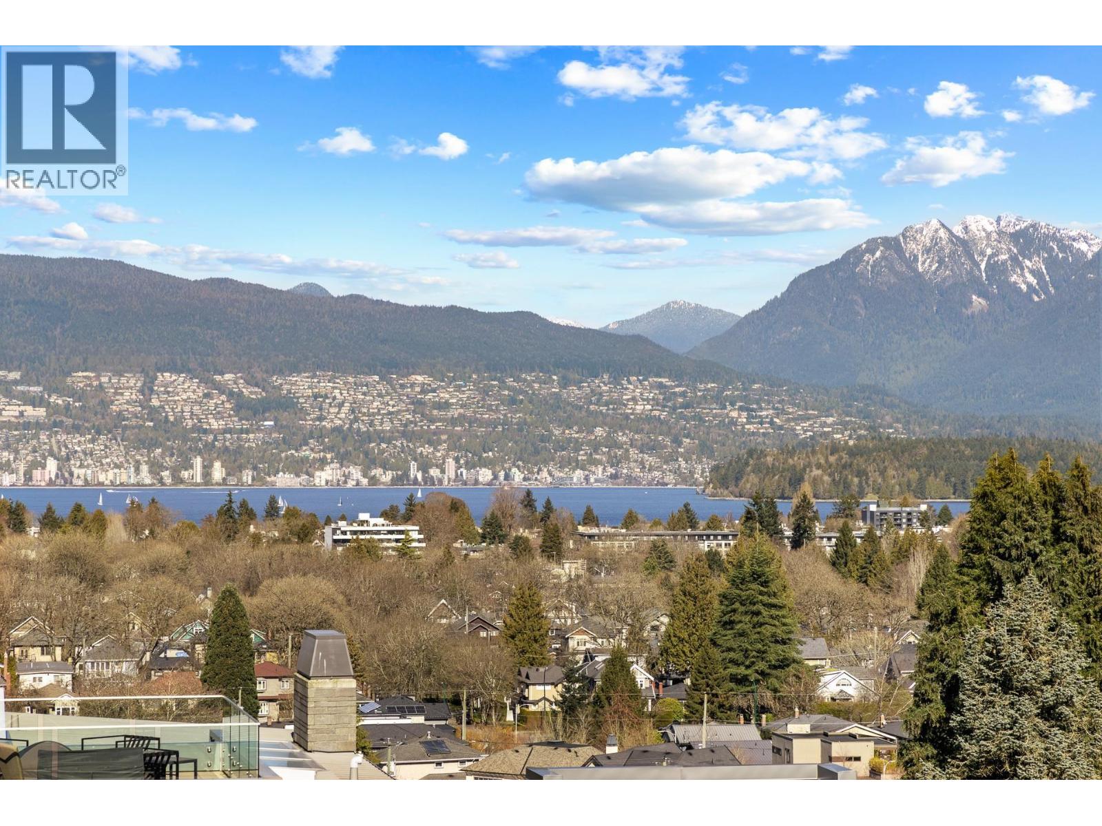 3253 W 21ST AVENUE, Vancouver, British Columbia