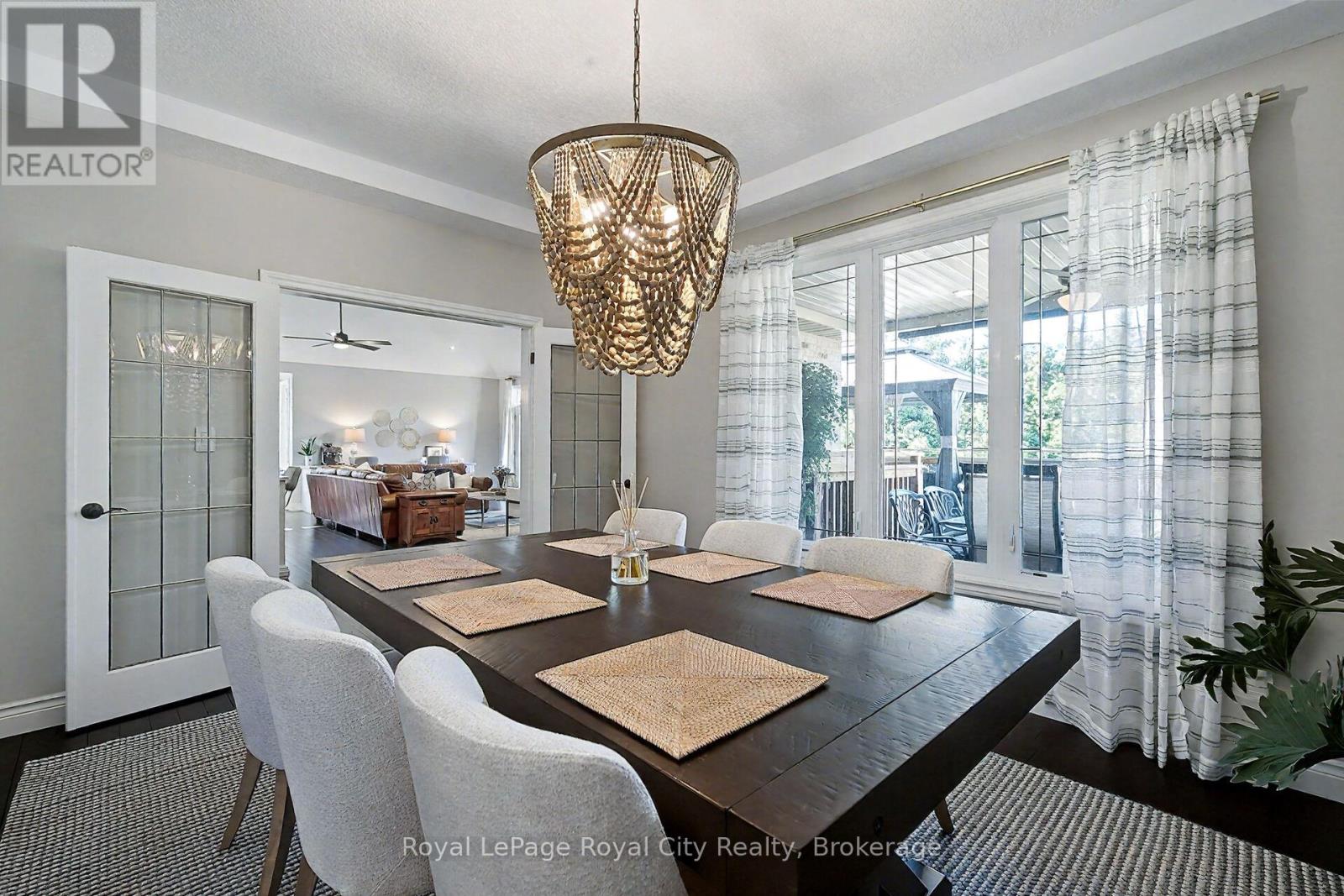 8 Zaduk Place, Guelph, Ontario  N1G 0A7 - Photo 11 - X12846240