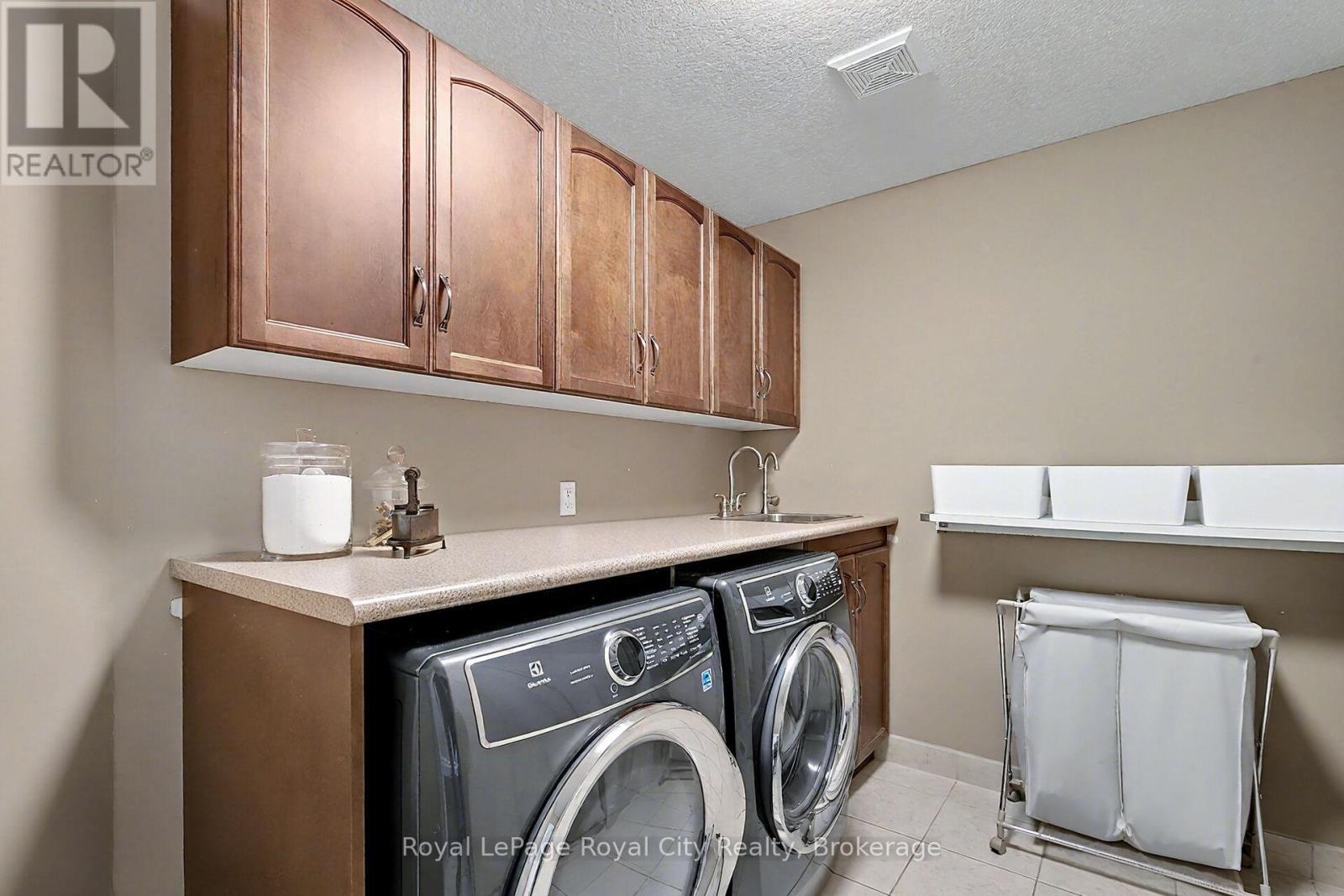 8 Zaduk Place, Guelph, Ontario  N1G 0A7 - Photo 27 - X12846240