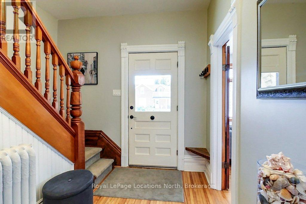 138 Bruce Street S, Blue Mountains, Ontario  N0H 2P0 - Photo 47 - X12438420