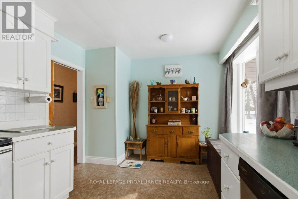 61 Lafferty Road, Quinte West, Ontario  K8V 5P7 - Photo 16 - X12846444