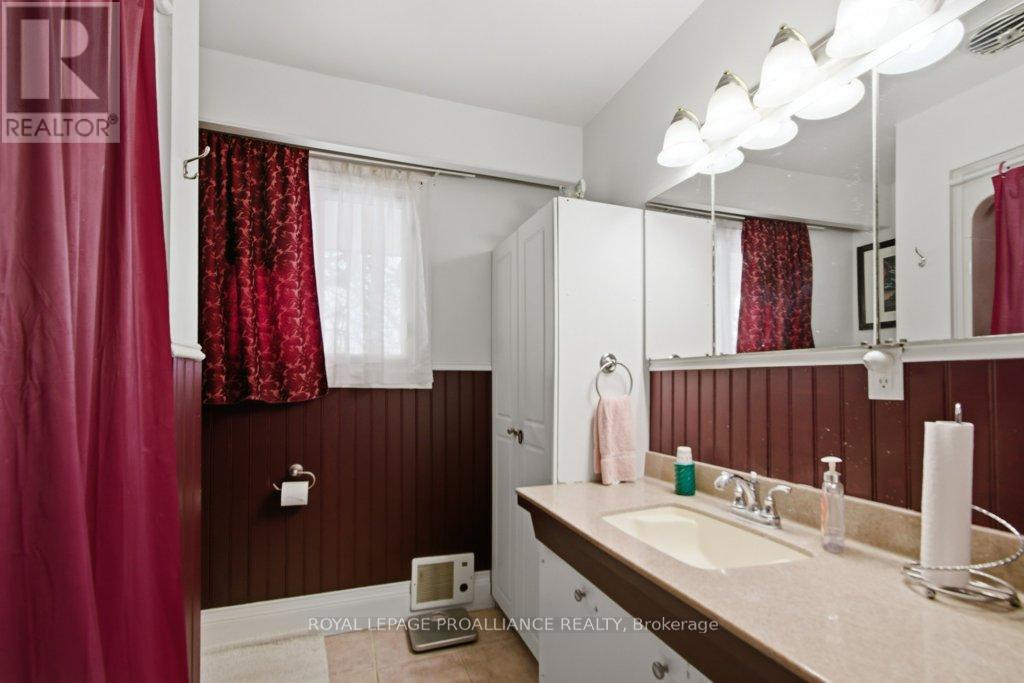 61 Lafferty Road, Quinte West, Ontario  K8V 5P7 - Photo 20 - X12846444