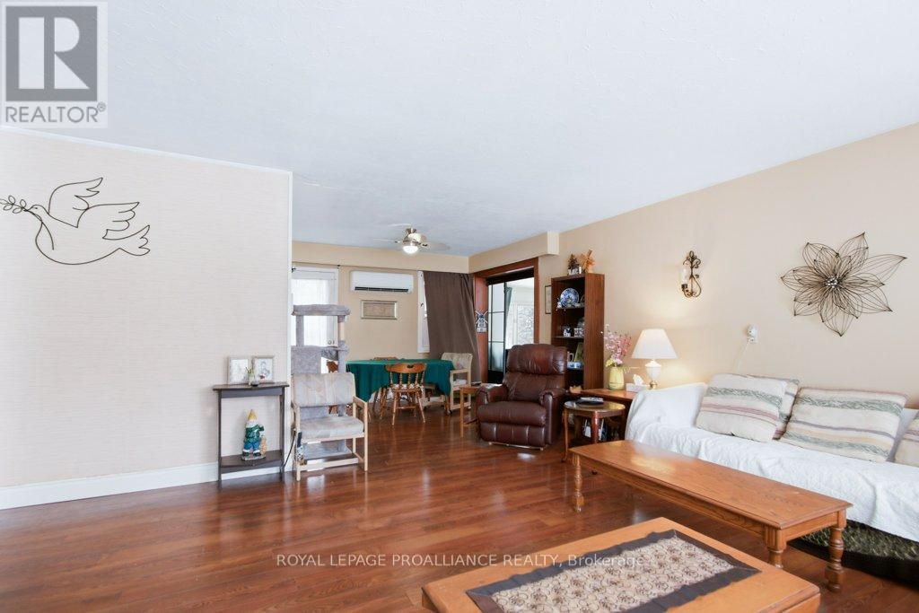 61 Lafferty Road, Quinte West, Ontario  K8V 5P7 - Photo 7 - X12846444