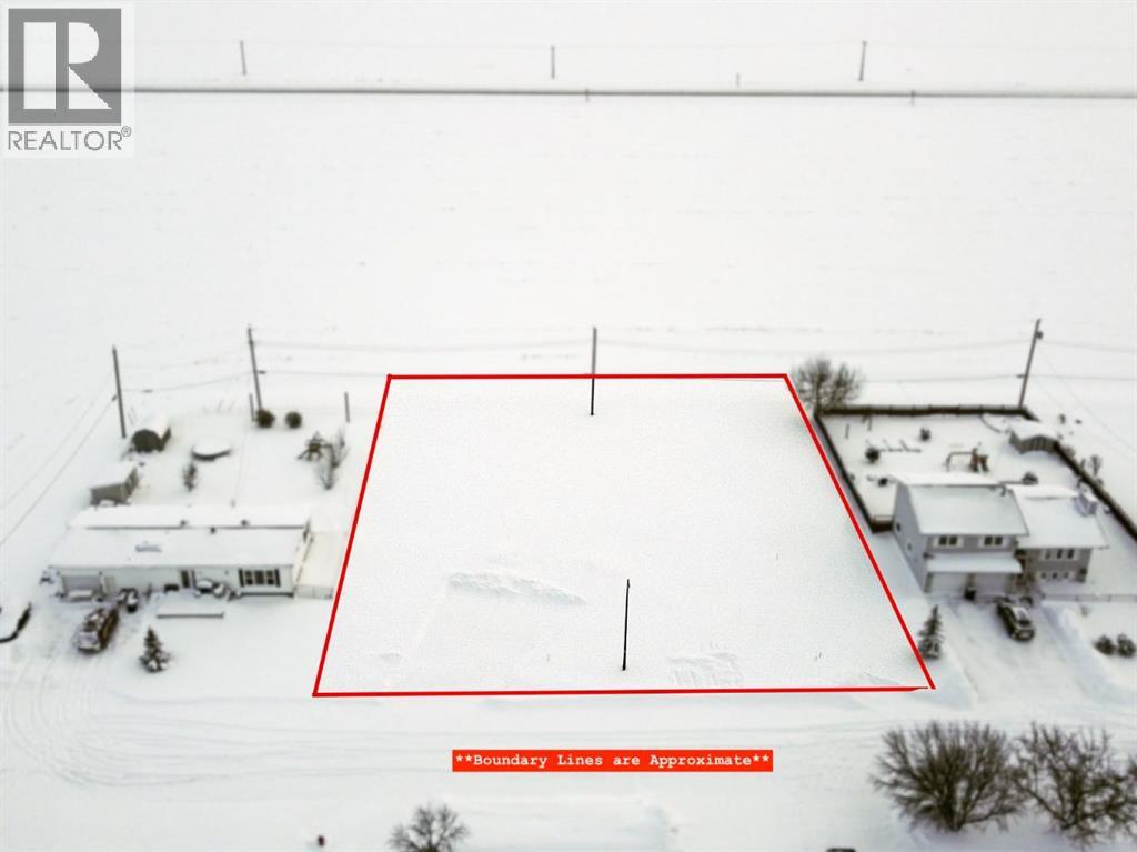 5007 Doyle Avenue, Donnelly, Alberta  T0H 1G0 - Photo 2 - A2273673