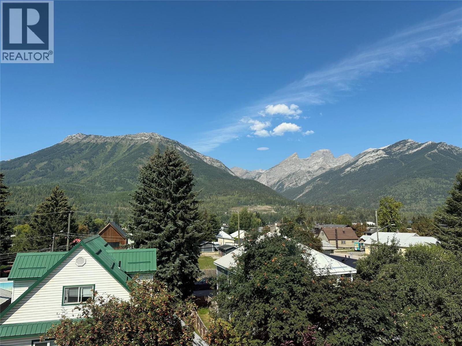 1042 1st Avenue Unit# 402, Fernie, British Columbia V0B 1M0 - Photo 12 - 10360667