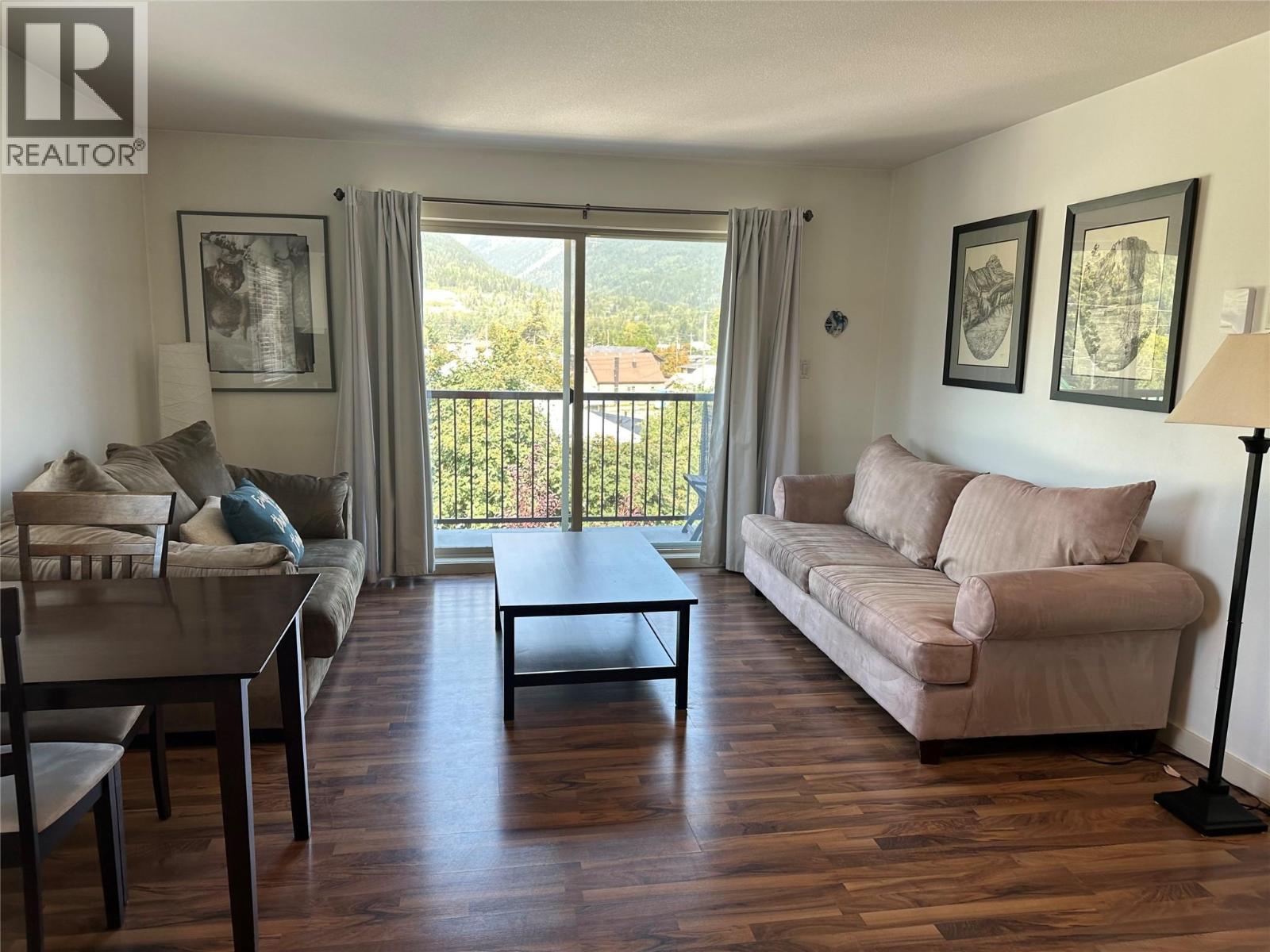 1042 1st Avenue Unit# 402, Fernie, British Columbia V0B 1M0 - Photo 3 - 10360667