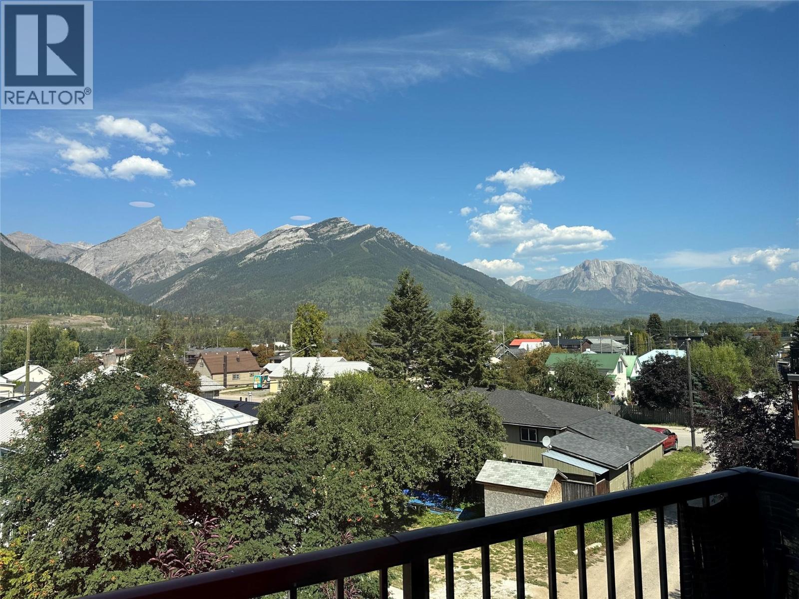 1042 1st Avenue Unit# 402, Fernie, British Columbia V0B 1M0 - Photo 13 - 10360667