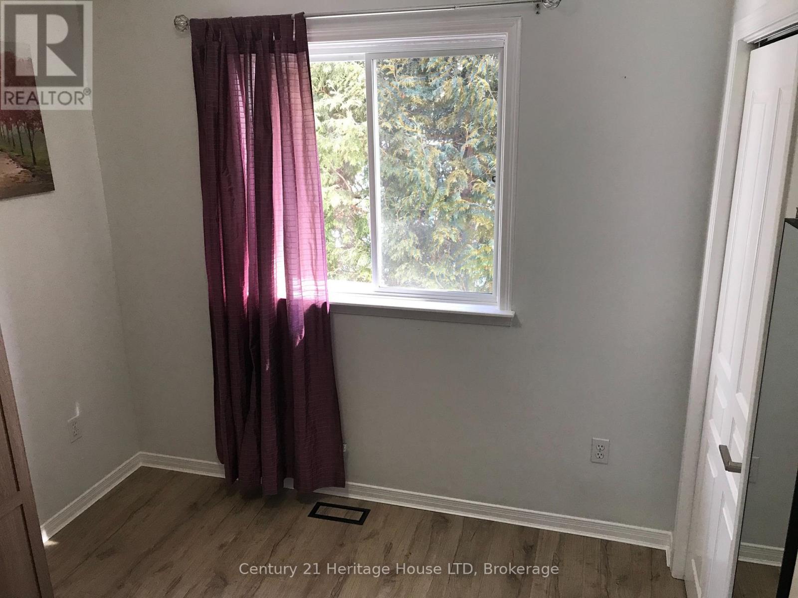 25 Nelson Avenue, Fort Erie, Ontario  L2A 5K7 - Photo 15 - X12828246