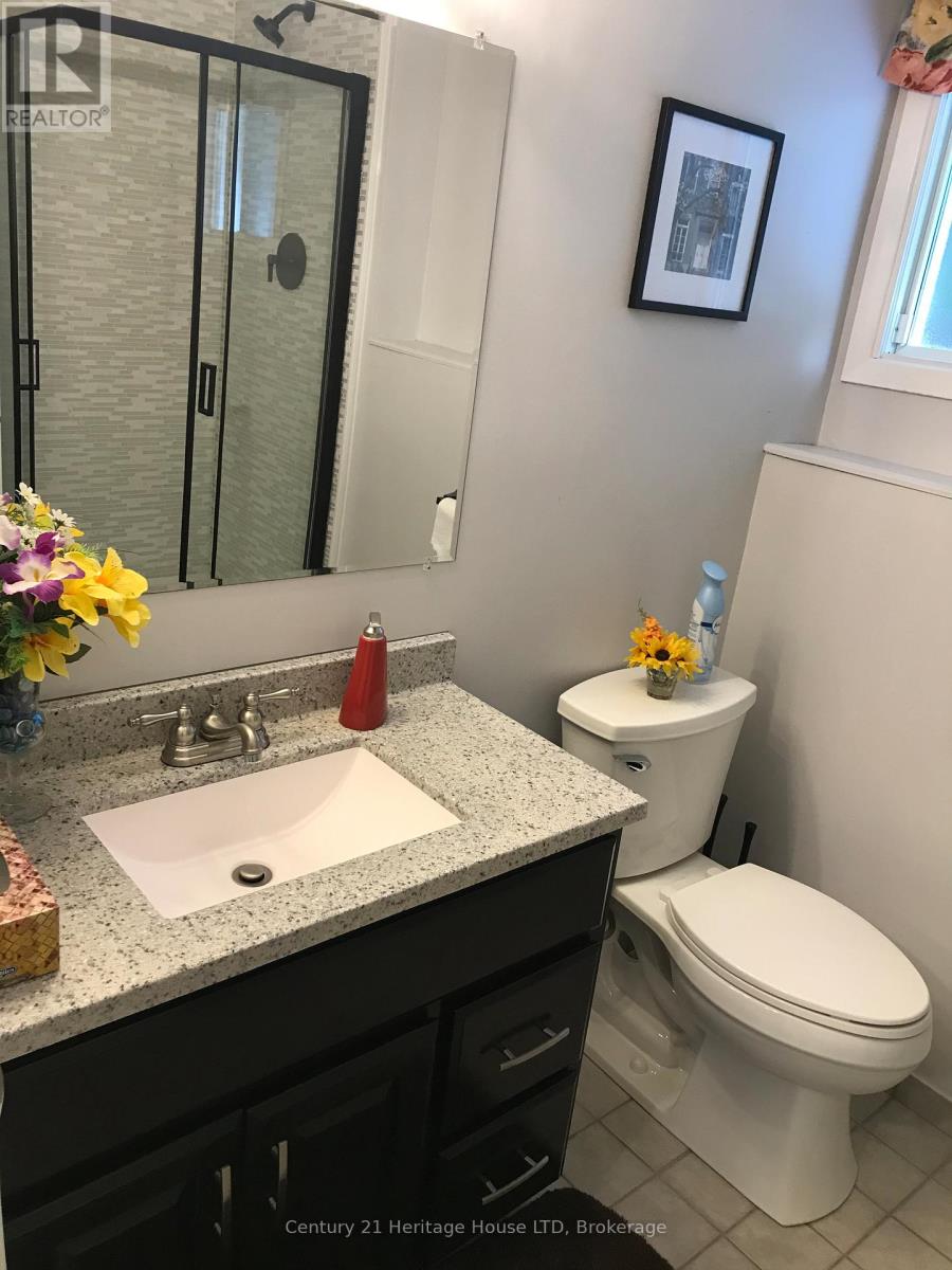 25 Nelson Avenue, Fort Erie, Ontario  L2A 5K7 - Photo 22 - X12828246