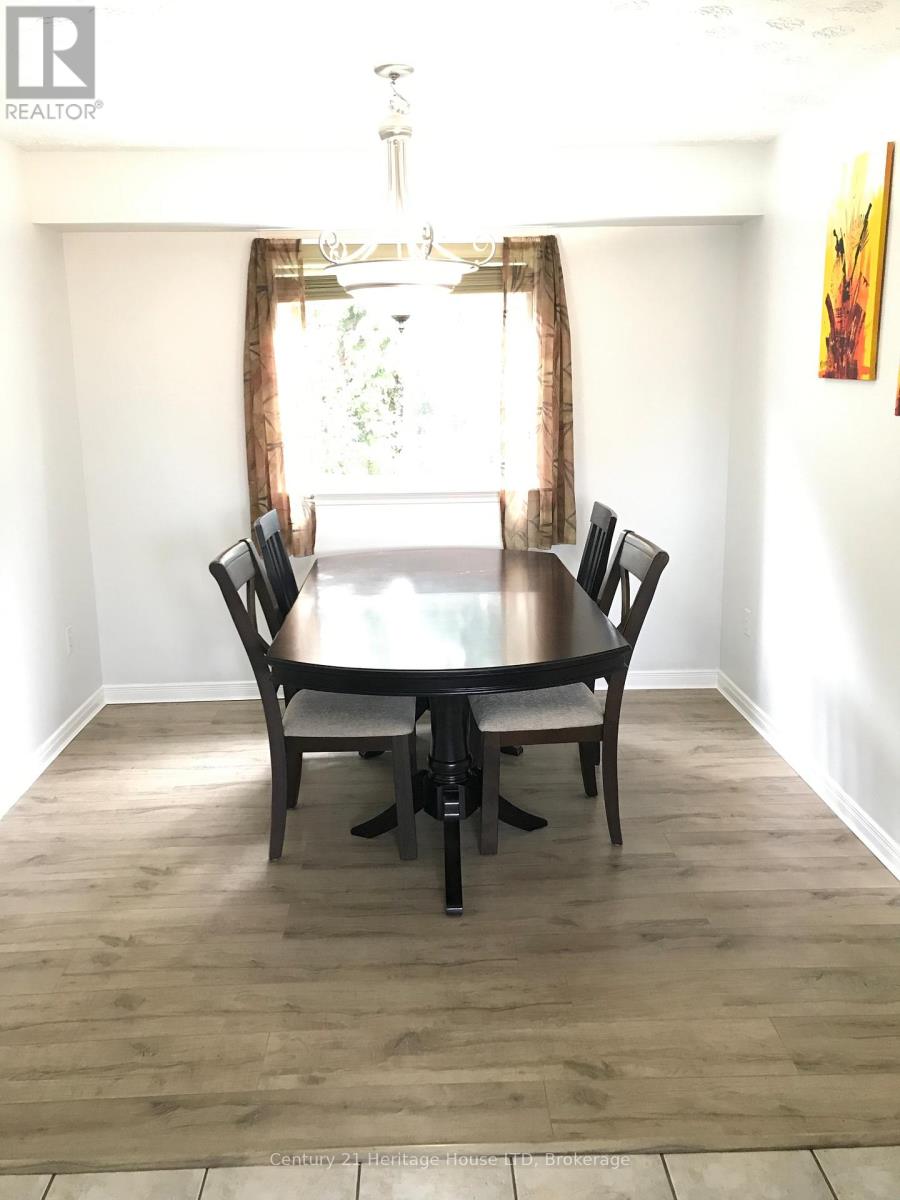 25 Nelson Avenue, Fort Erie, Ontario  L2A 5K7 - Photo 6 - X12828246