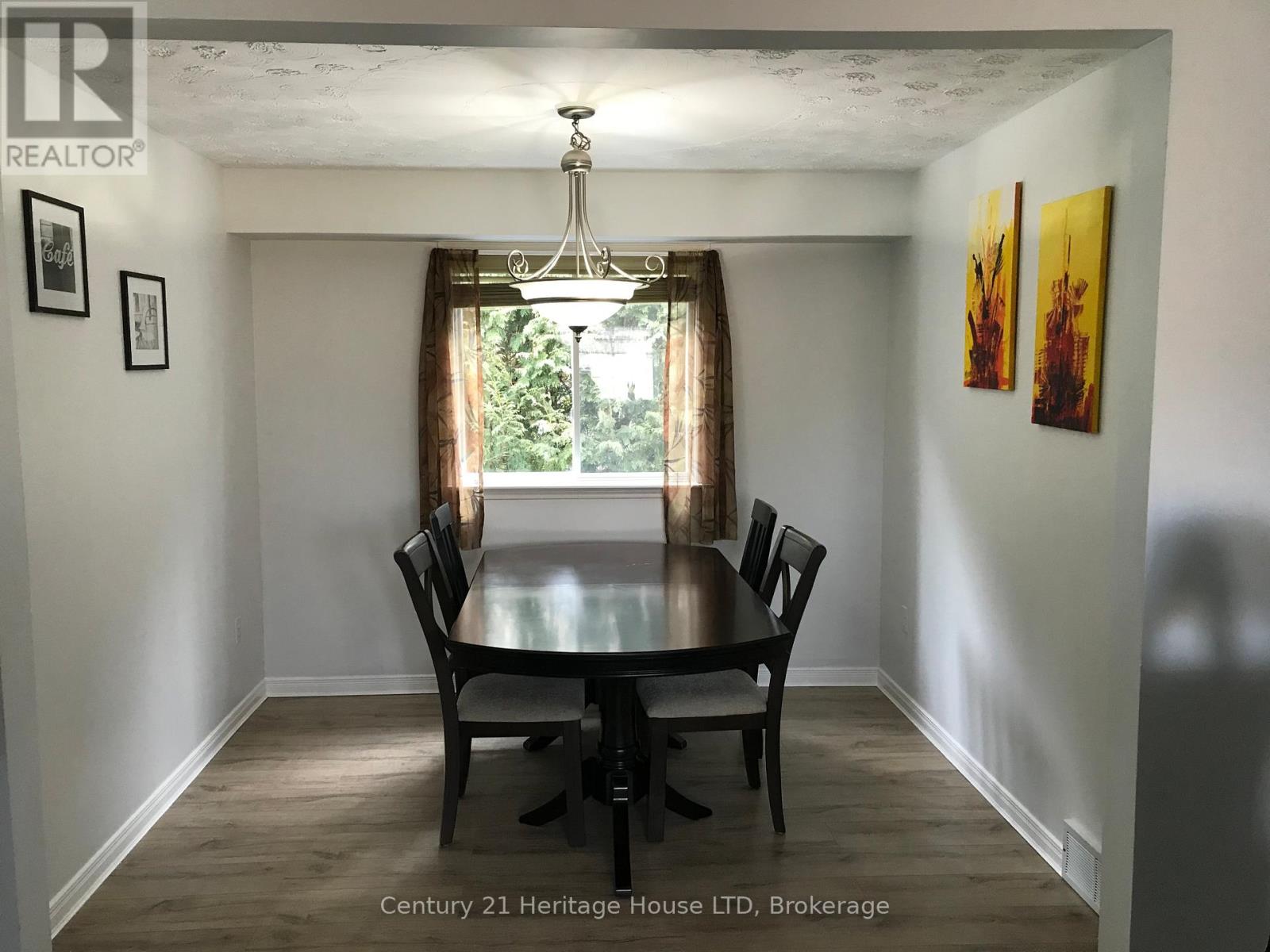 25 Nelson Avenue, Fort Erie, Ontario  L2A 5K7 - Photo 7 - X12828246