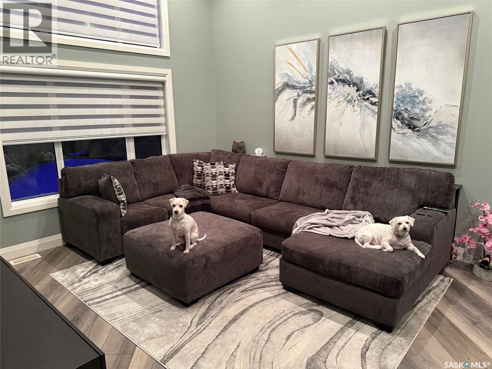 303 Brookmore CRESCENT, Saskatoon, Saskatchewan