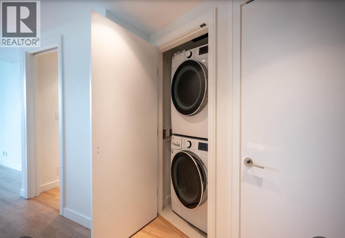 1808 1500 Fern Street, North Vancouver, British Columbia  V7J 0E6 - Photo 6 - R3096232