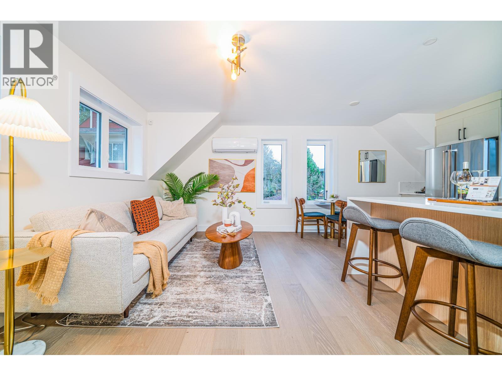 1926 WILLIAM STREET, Vancouver, British Columbia