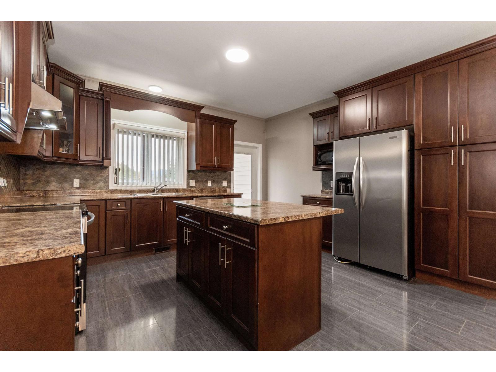 63861 OLD YALE ROAD|Hope, Hope, British Columbia