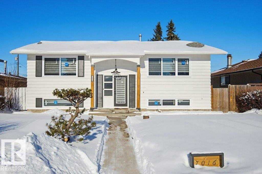 7016 92A AV NW, edmonton, Alberta