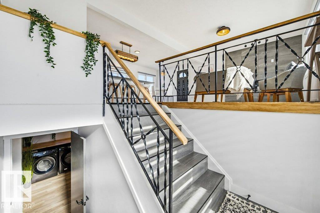 7016 92a Av Nw, Edmonton, Alberta  T6B 0T8 - Photo 3 - E4475864