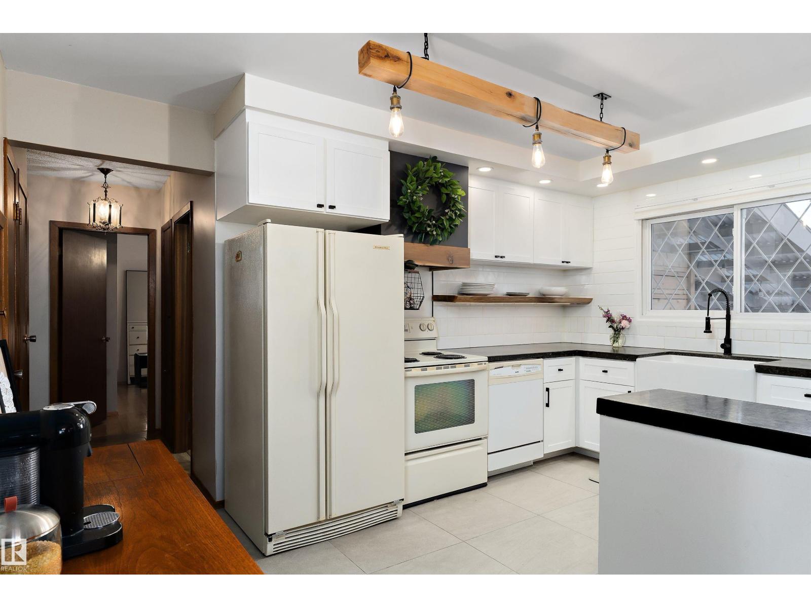 7316 100 Av Nw, Edmonton, Alberta  T6A 0G5 - Photo 11 - E4475865