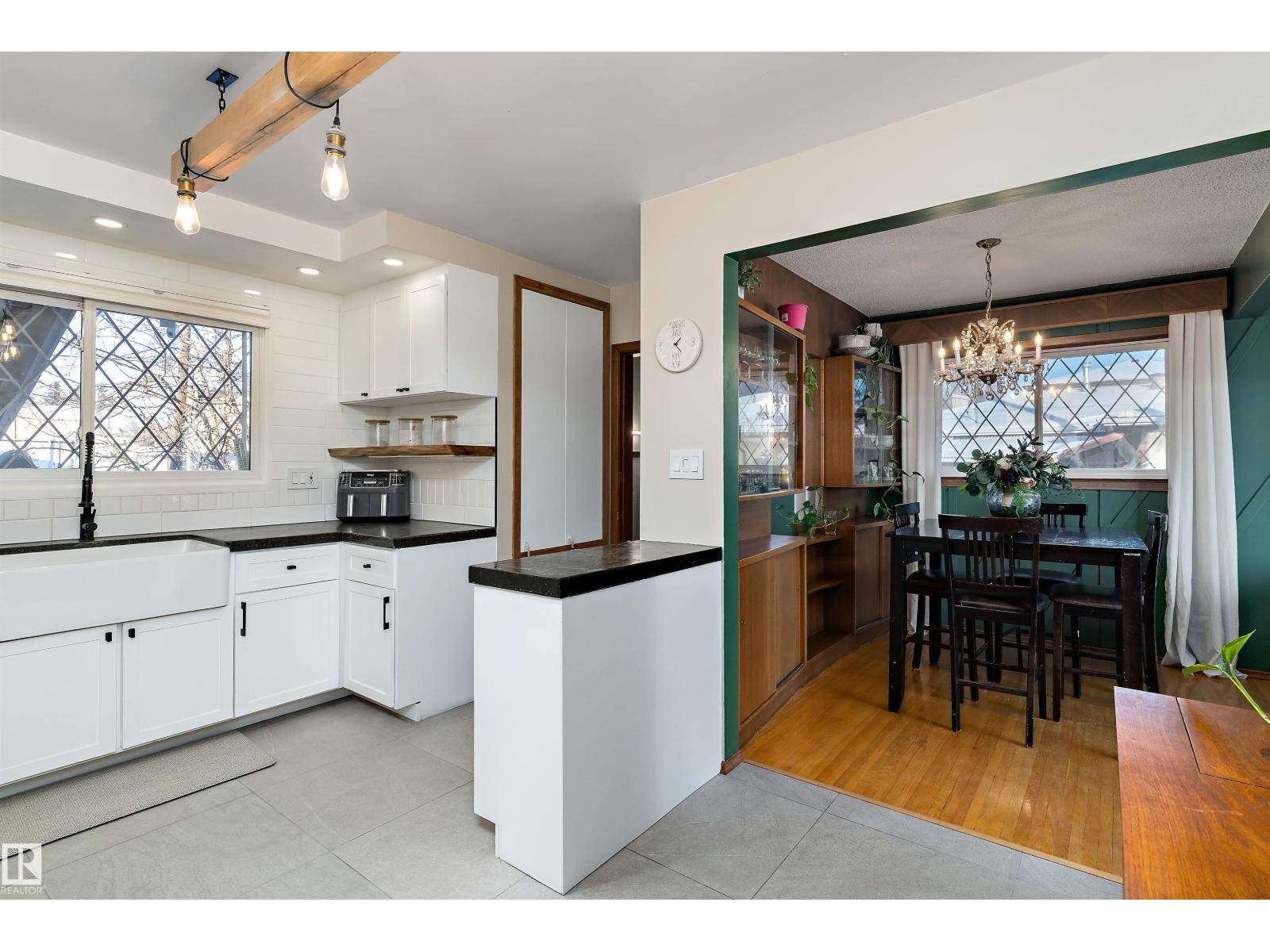 7316 100 Av Nw, Edmonton, Alberta  T6A 0G5 - Photo 14 - E4475865