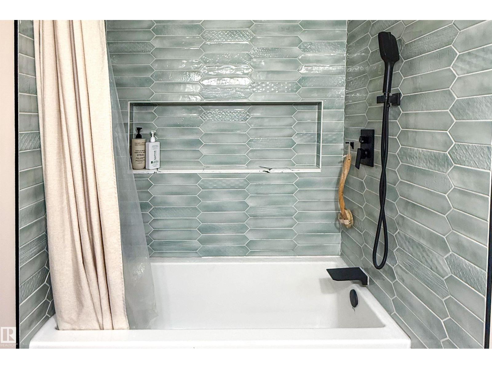 7316 100 Av Nw, Edmonton, Alberta  T6A 0G5 - Photo 23 - E4475865