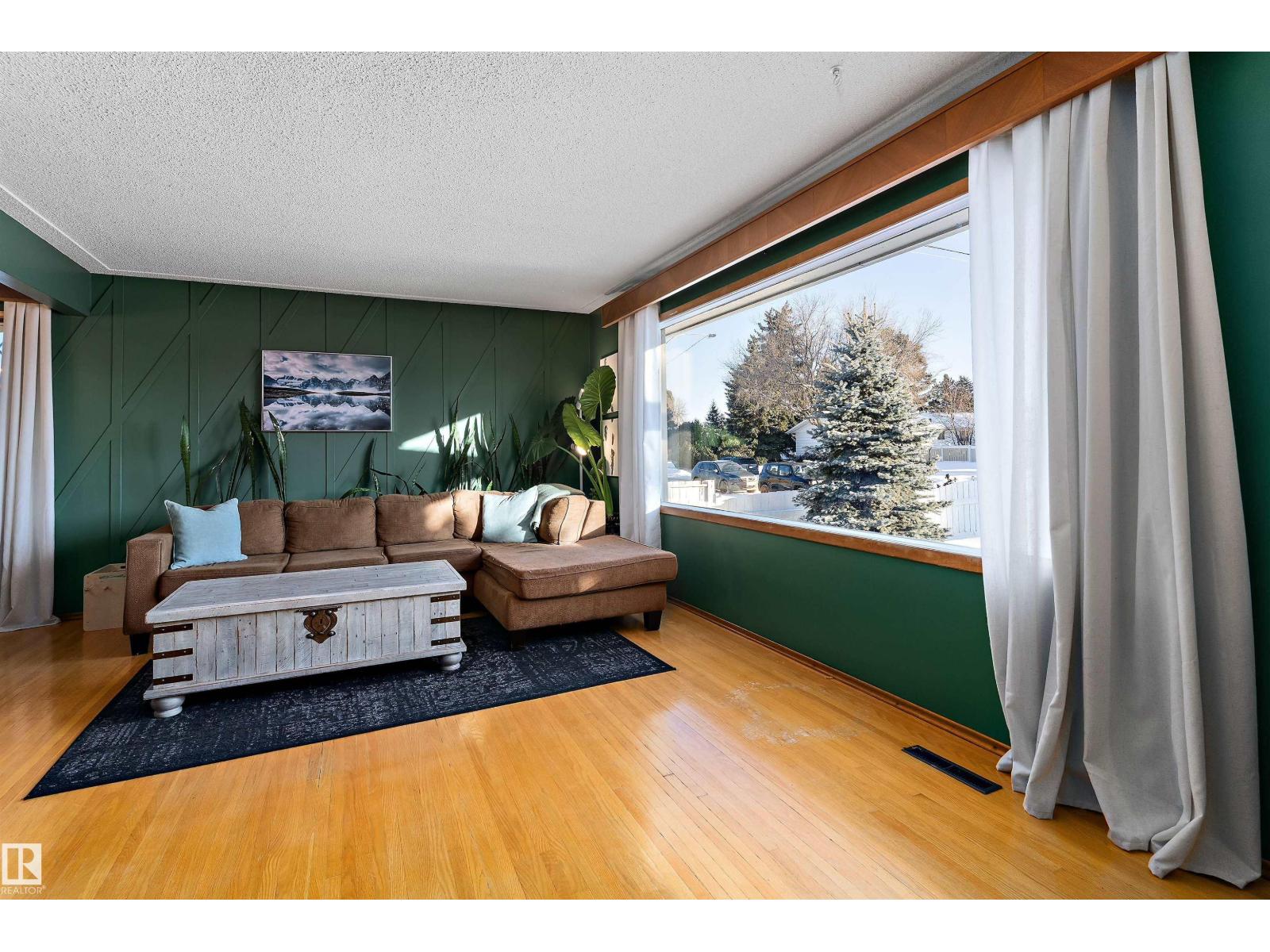 7316 100 Av Nw, Edmonton, Alberta  T6A 0G5 - Photo 6 - E4475865