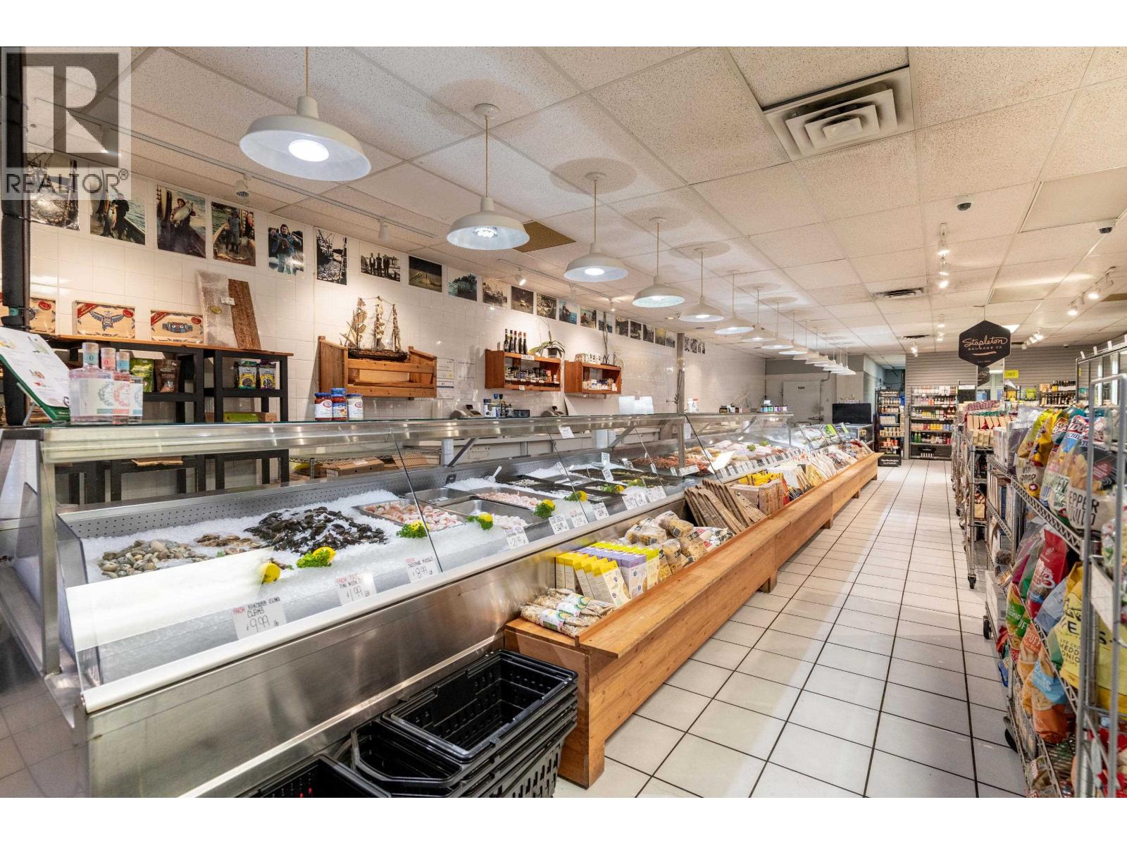 5229A LADNER TRUNK ROAD, Ladner, British Columbia