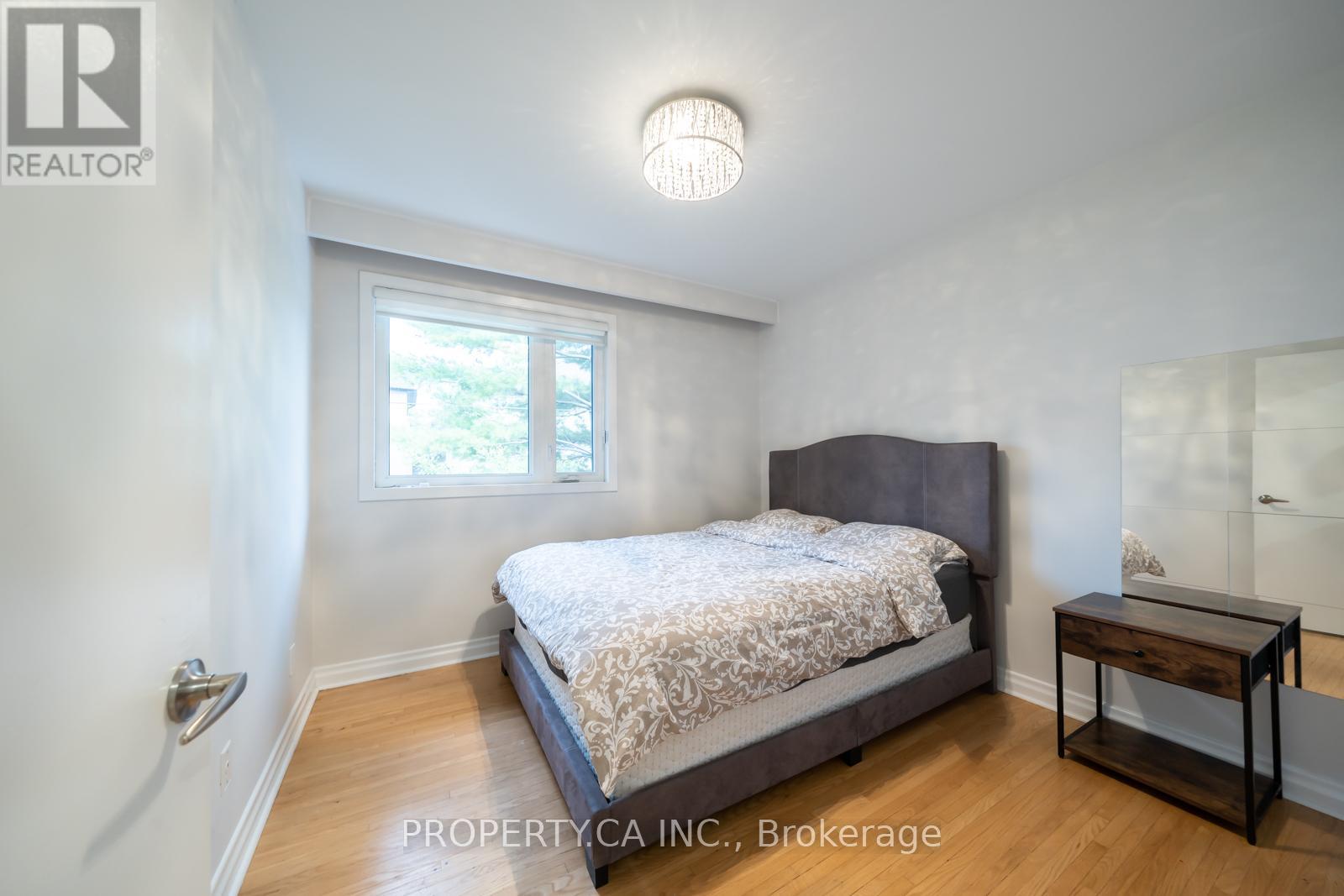 Main - 779 Willowdale Avenue, Toronto, Ontario  M2N 5B5 - Photo 9 - C12846448