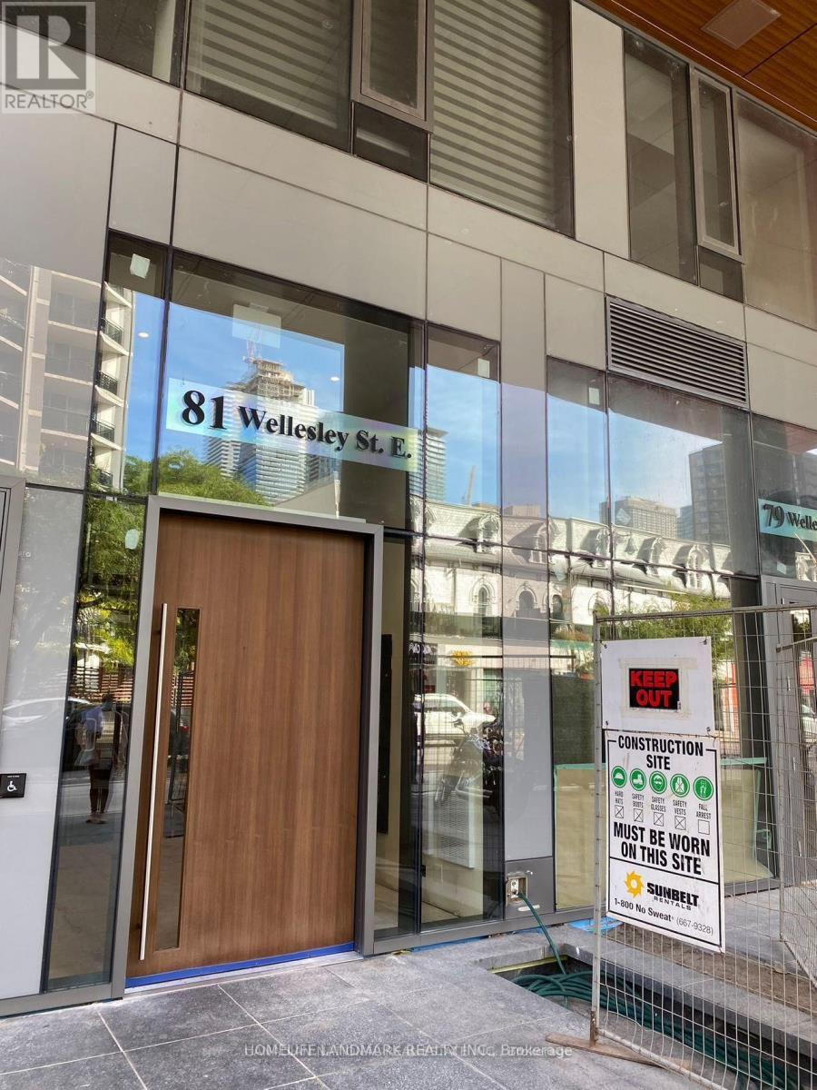 905 - 81 Wellesley Street E, Toronto, Ontario  M4Y 0C5 - Photo 2 - C12846456